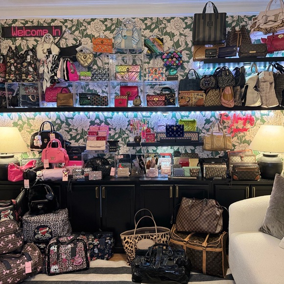 🌟I’M LIVE!!! 🌟 - Picture 9 of 9